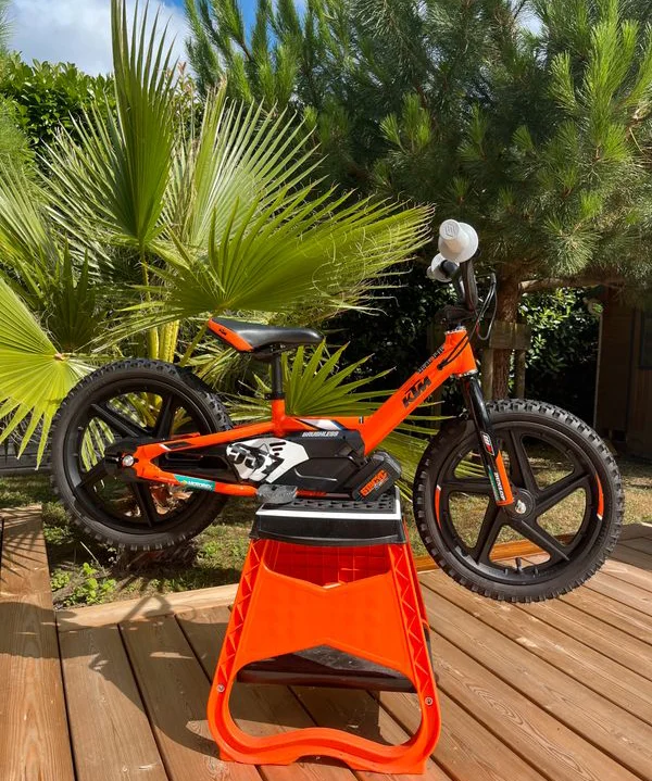 draisienne-electrique-ktm-sx-e-120